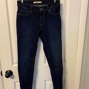 Levi’s 711 Skinny Jeans